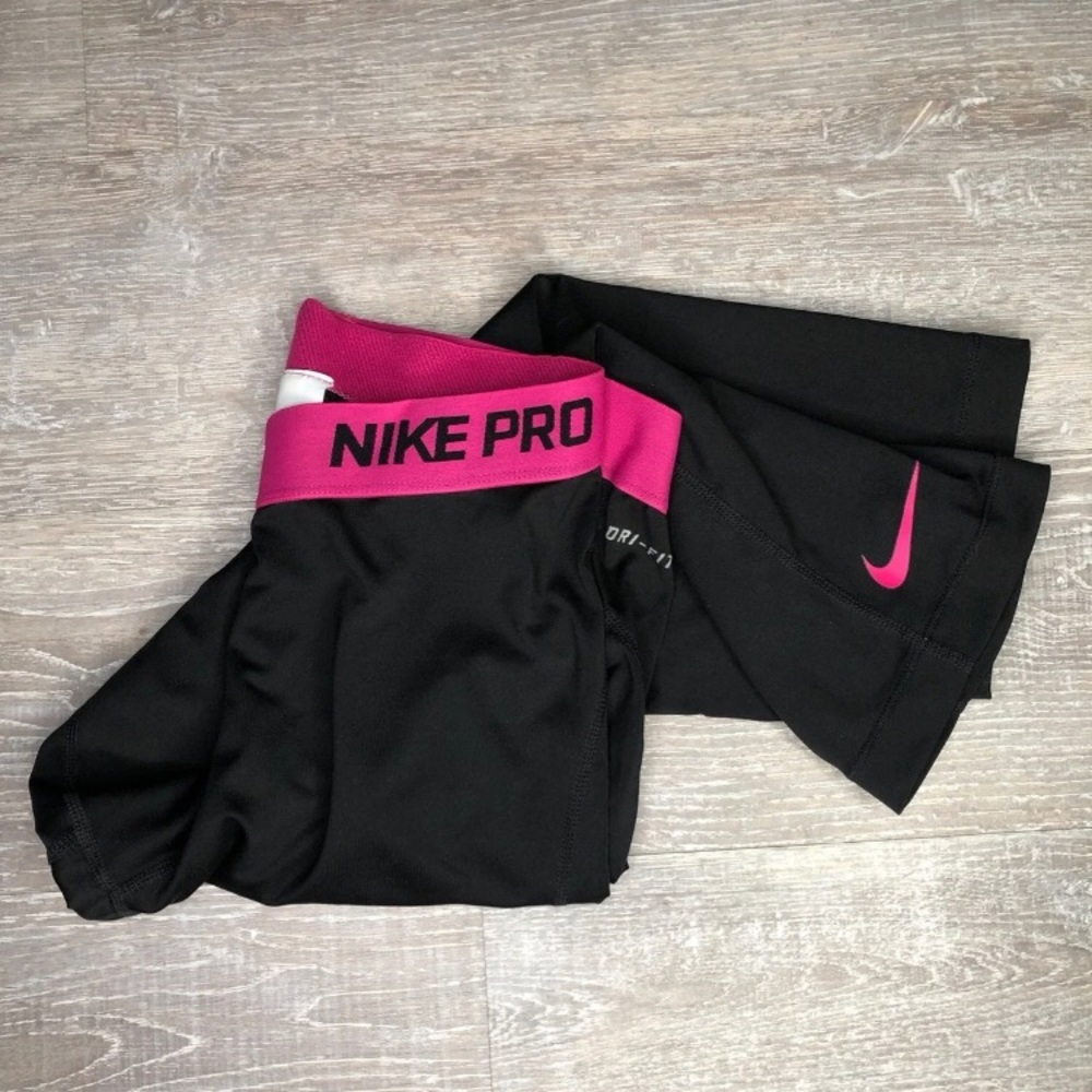 Nike Pro Crop Leggings
